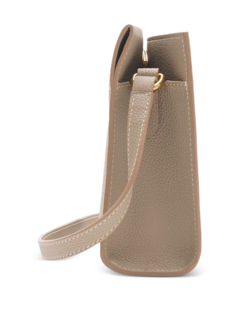 Burberry Cotswolds pouch outlook