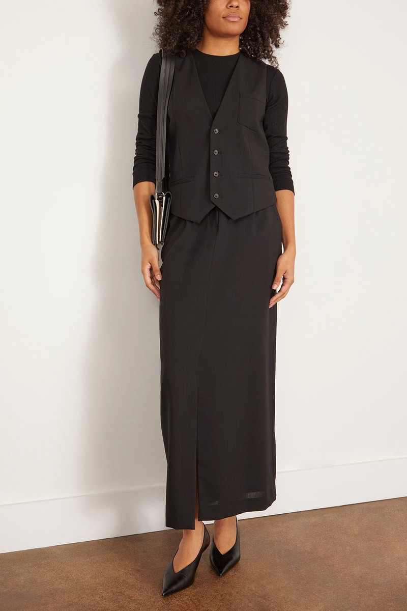 LA COLLECTION Bobby Vest  in Black outlook