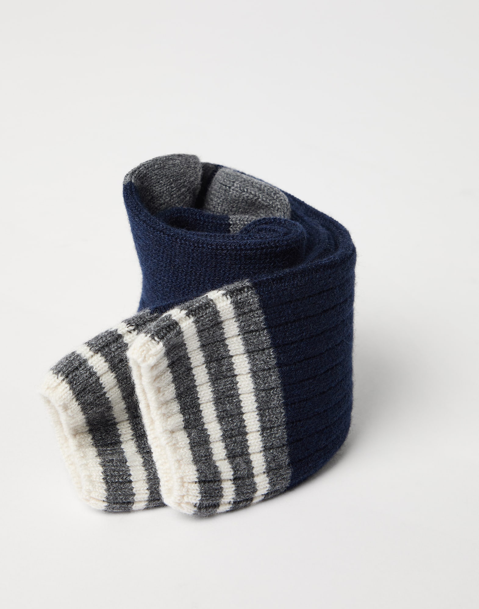 Cashmere rib knit socks - 2
