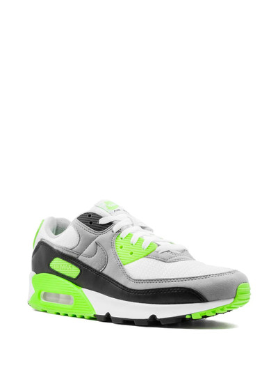 Nike Air Max 90 sneakers outlook