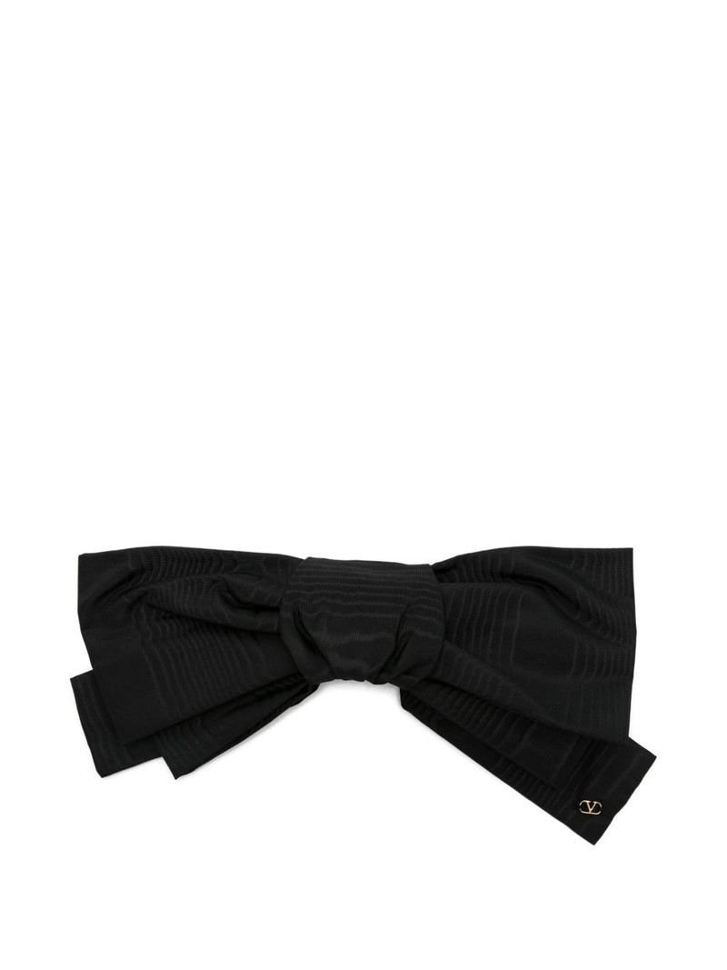 bow hair accessory 1