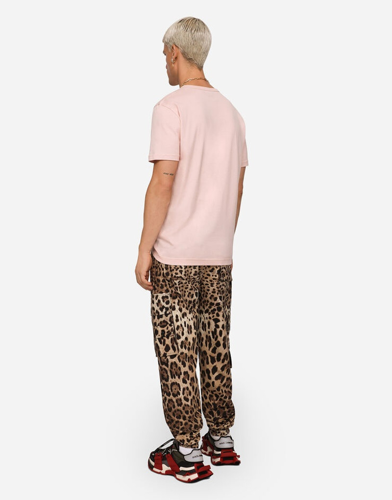 Cargo-style jogging pants with leopard print 3