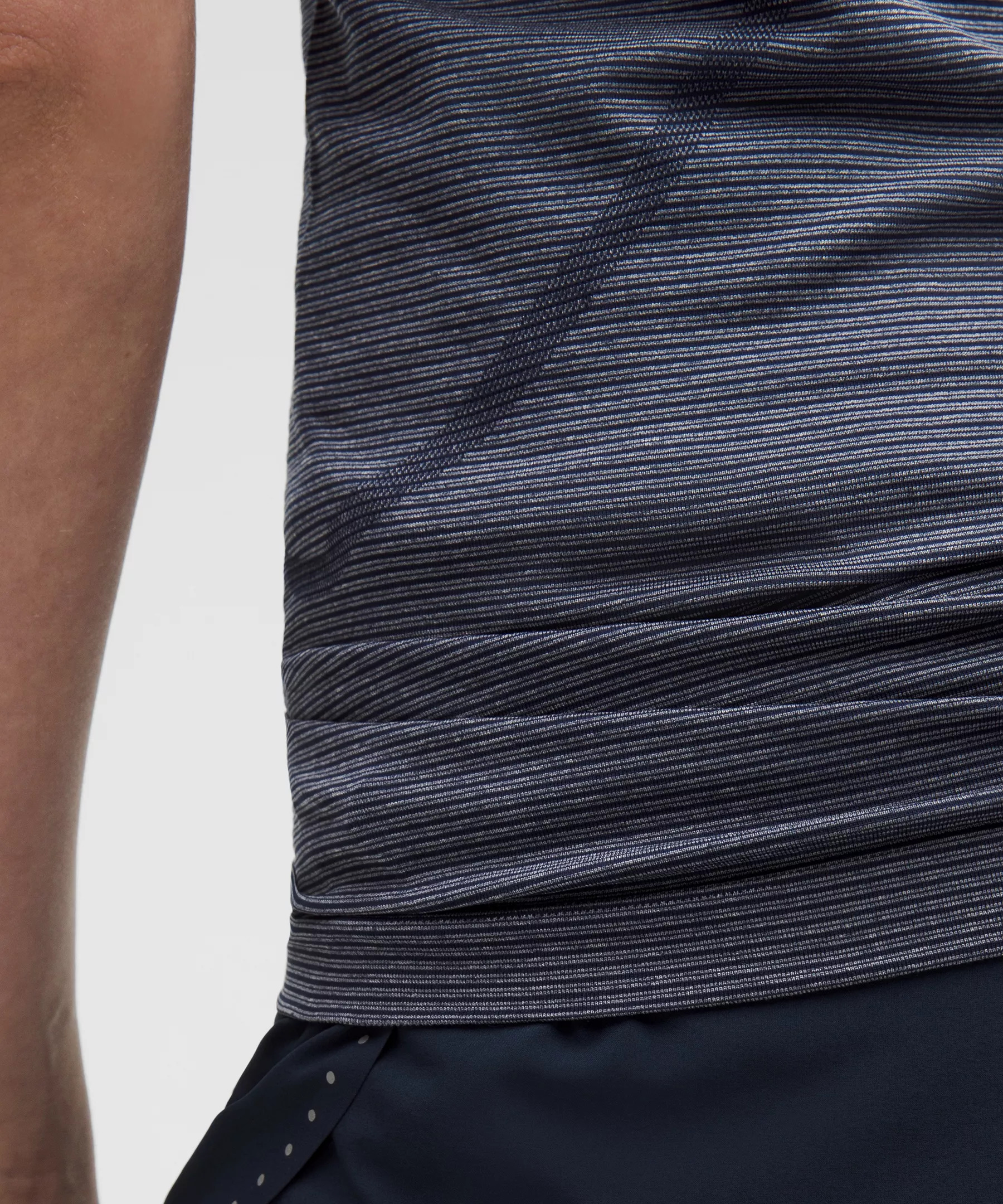 Swiftly Tech Short-Sleeve Shirt 2.0 *Hip Length - 5