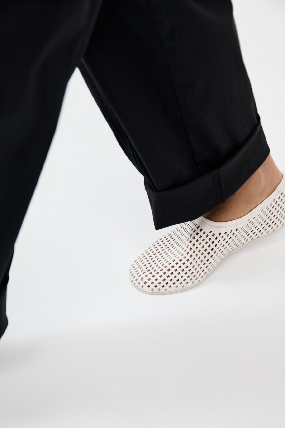 Perforated Ballet Flat - Tofu - 5