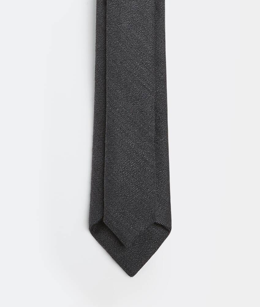 tie - 2