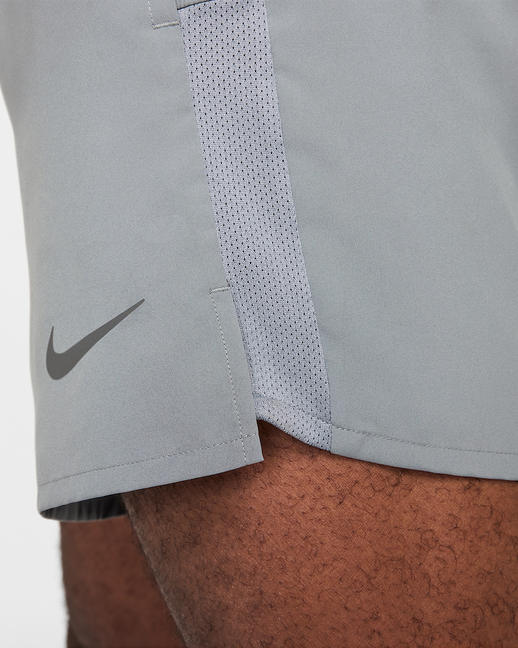 Nike Challenger Men's Dri-FIT 5" 2-in-1 Versatile Shorts - 6