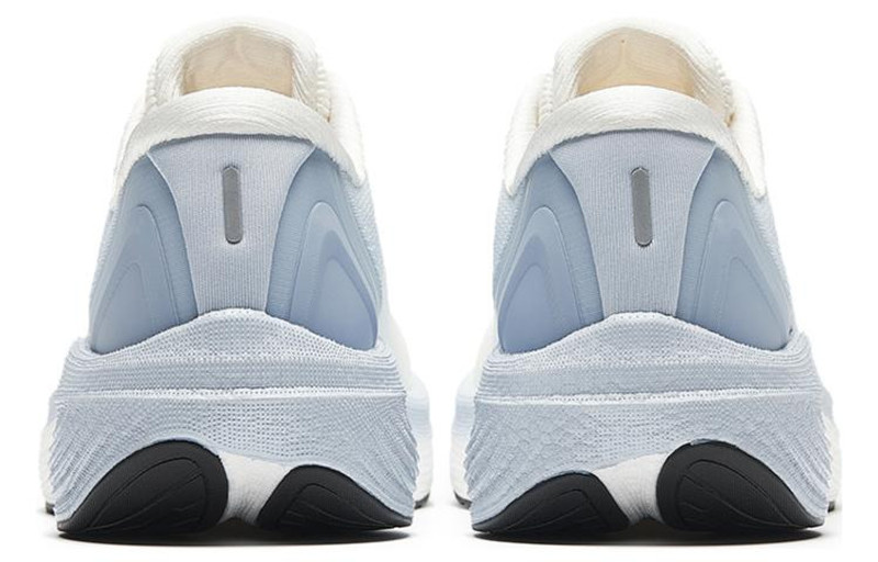 ANTA (WMNS) ANTA Running Series Sneakers Nitrogen 'White Blue Black' 922335585-3 outlook