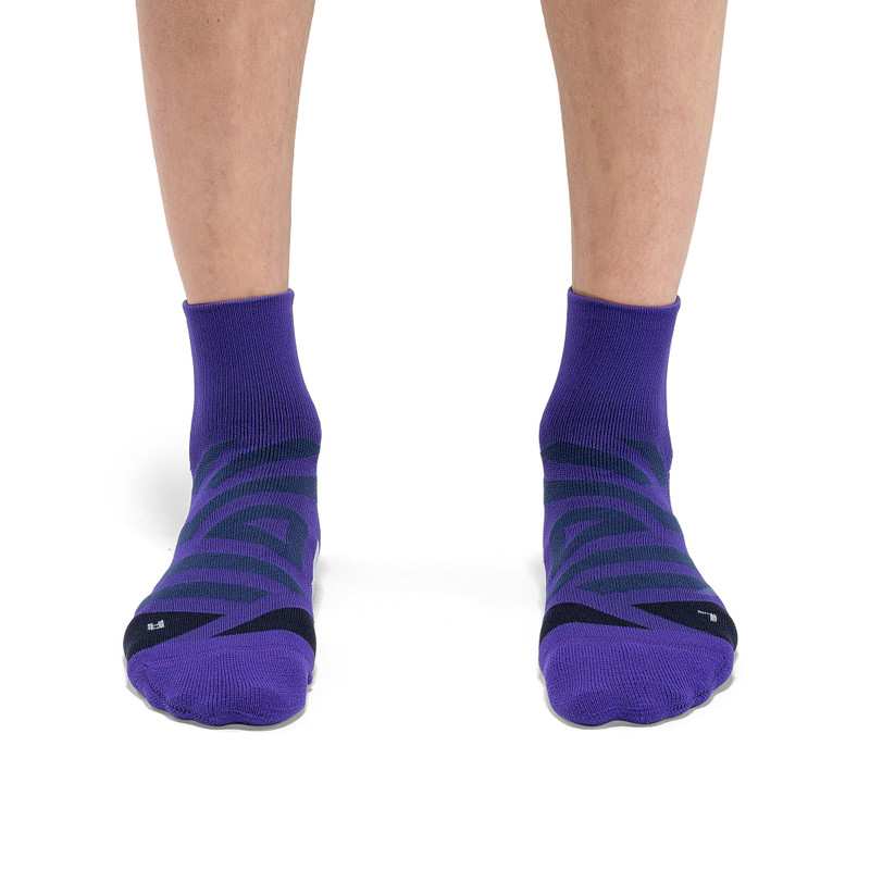 On Performance Mid Sock outlook