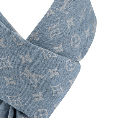 Louis Vuitton Monogram Essential Stole outlook