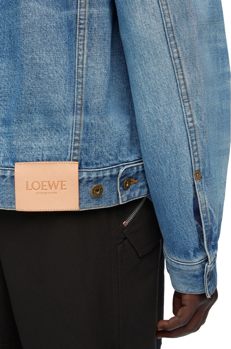 Trucker jacket in denim 5