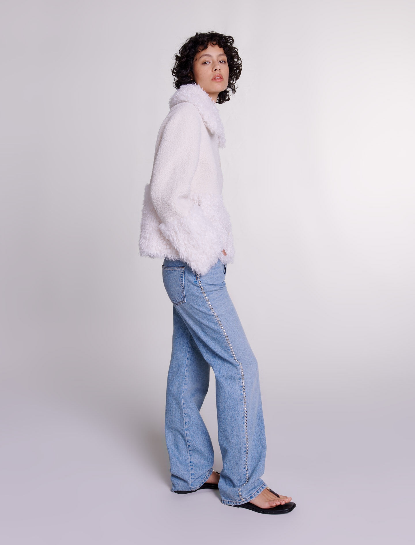 Short fake fur coat - 4