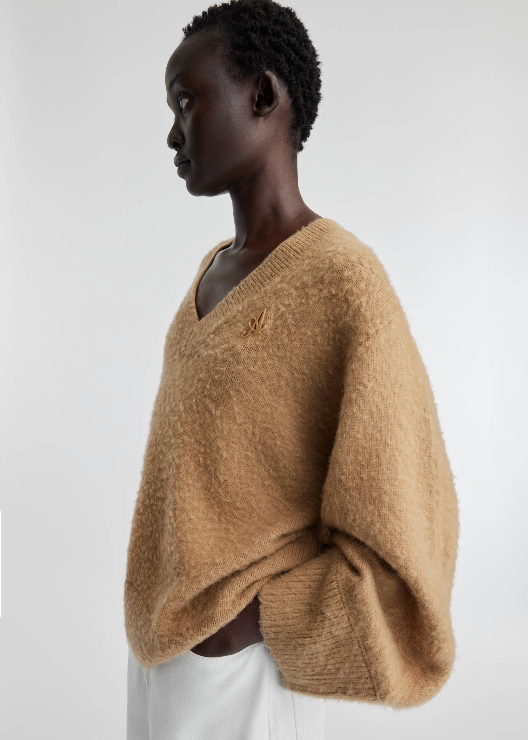 Rain V-neck Sweater - 5