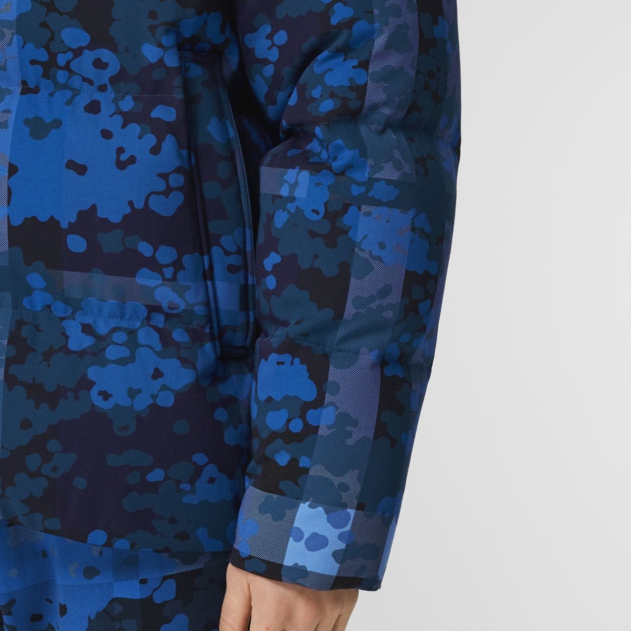 Camouflage Check Thermoregulated Puffer Jacket - 5