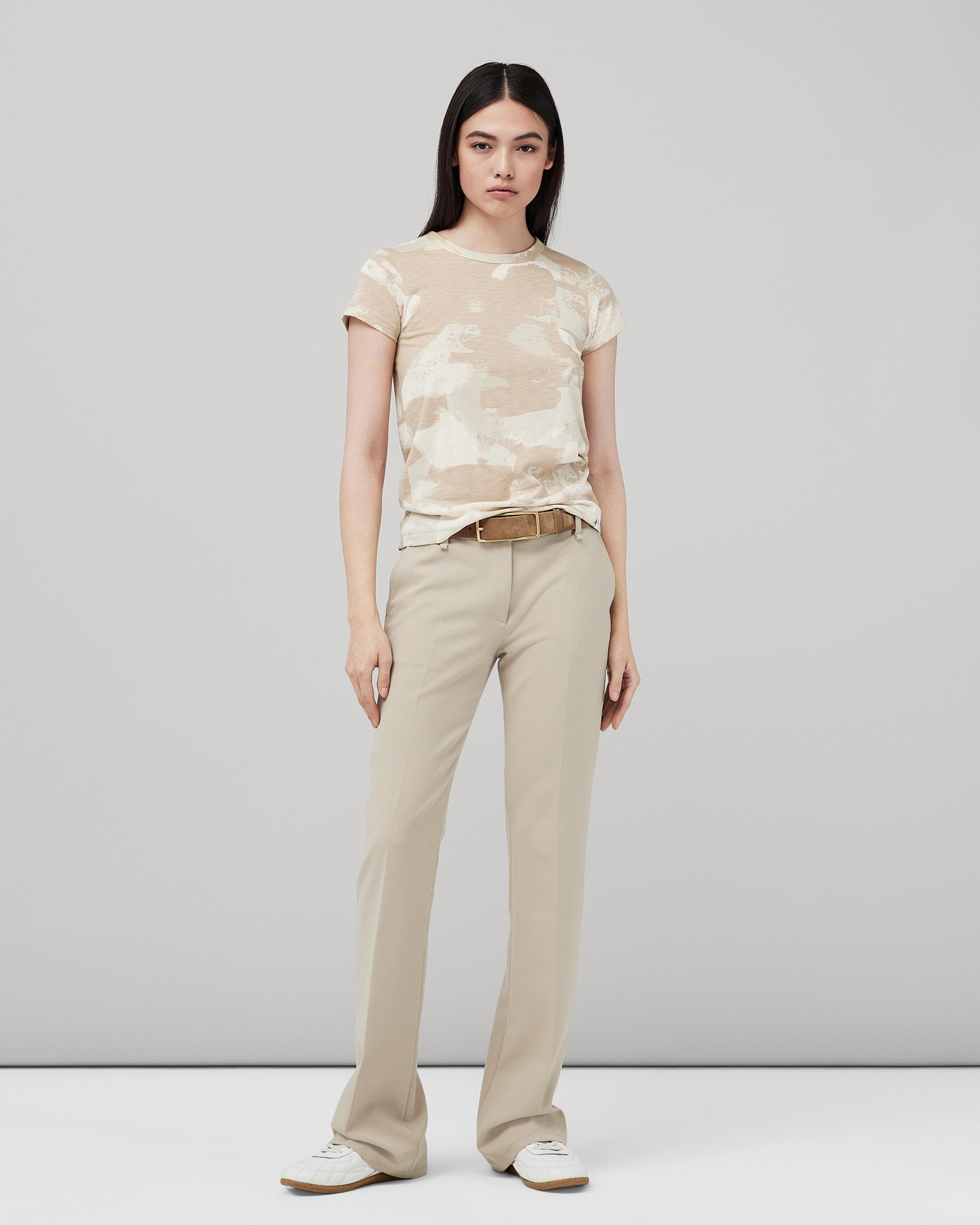 Terrence Stretch Crepe Pant
Slim Fit Pant - 2
