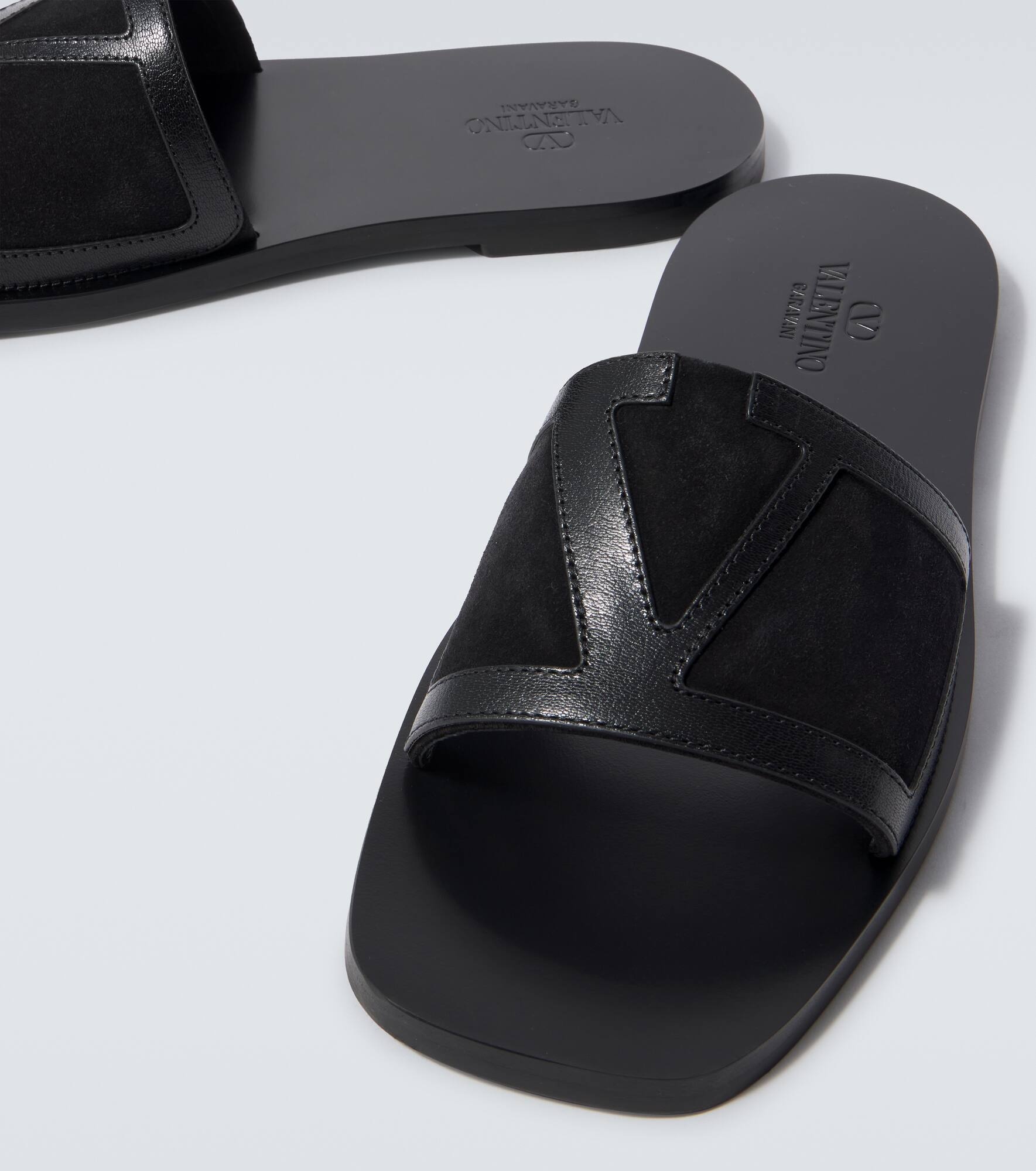 Viva Superstar leather and suede slides - 3