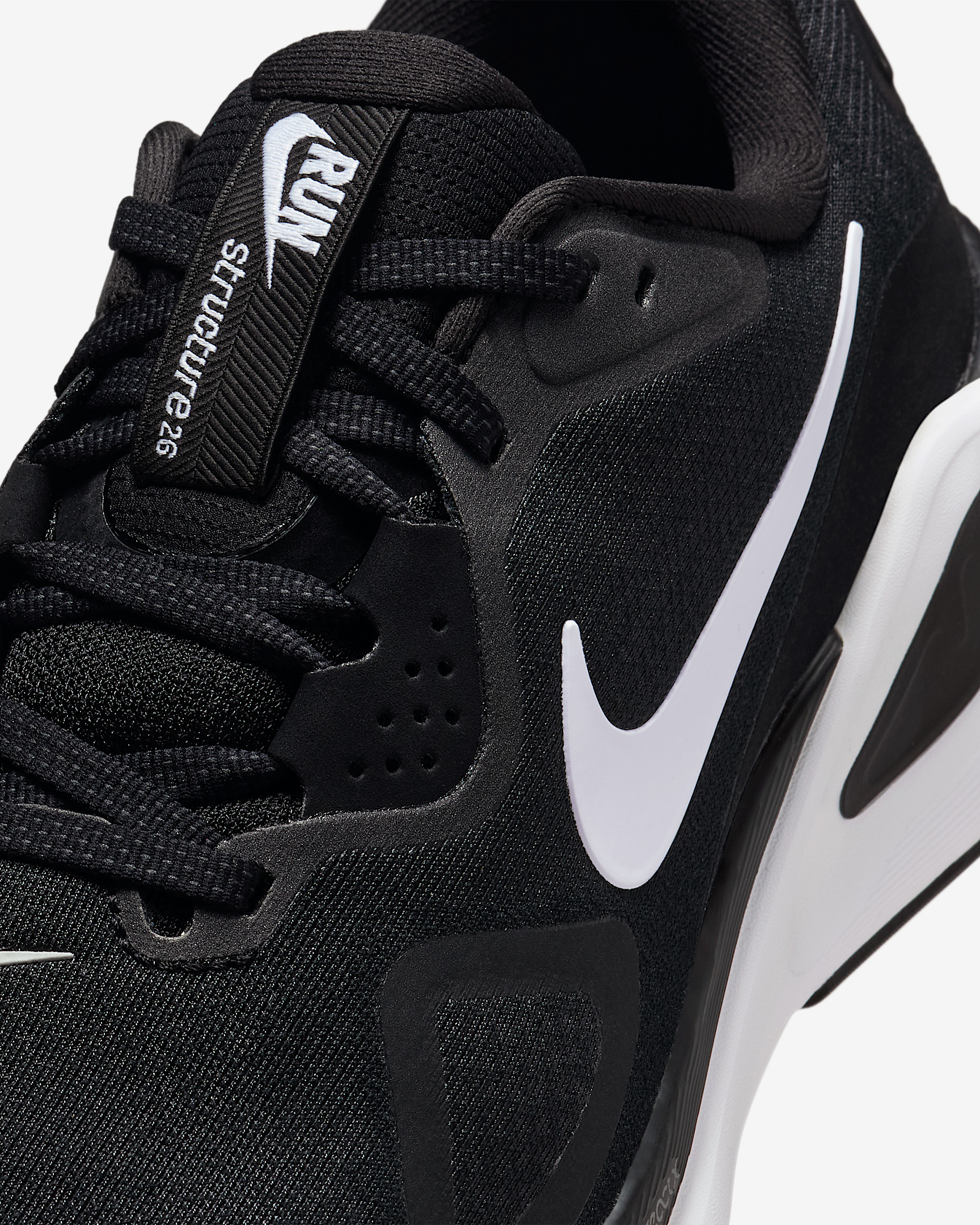 Nike Structure 26 Women's Road Running Shoes (Extra Wide) - 7
