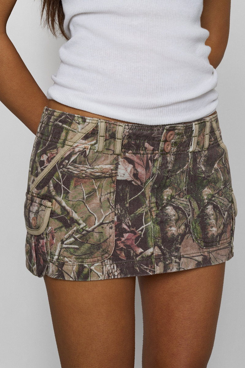 GUIZIO BOBCAT CAMO TACTICAL CARGO SKIRT outlook