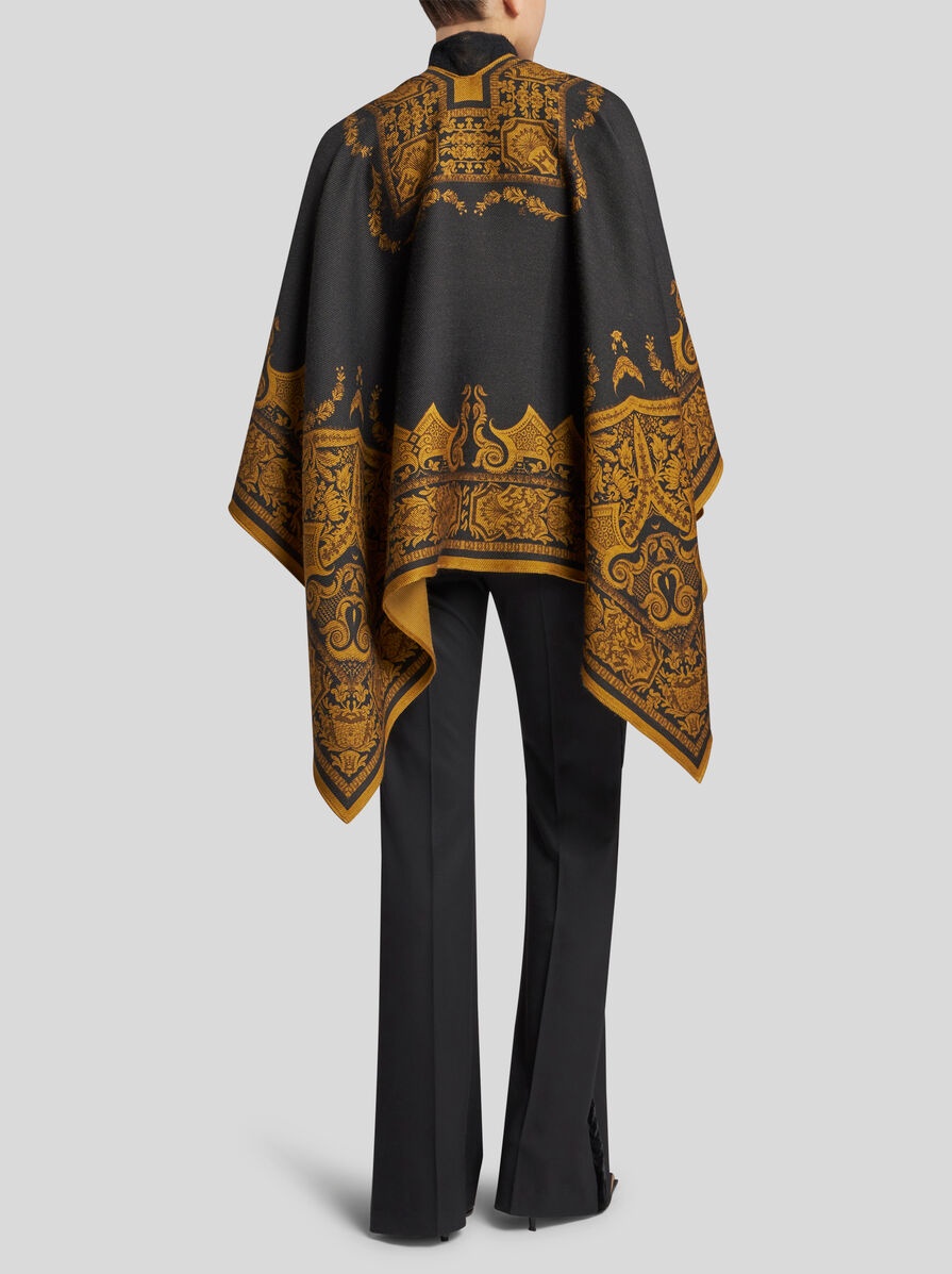 WOOL CAPE WITH PRINT - 4