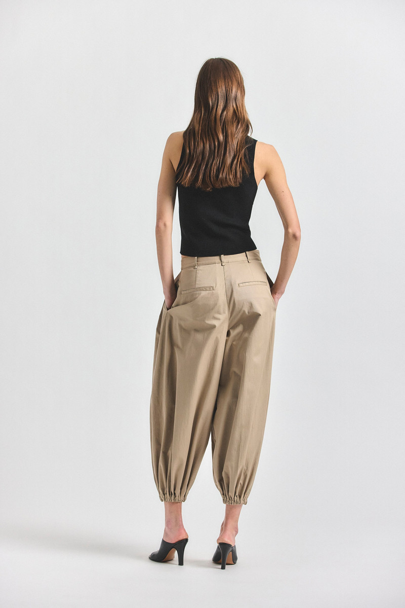 KENDALL PLEATED BALLOON PANT 5