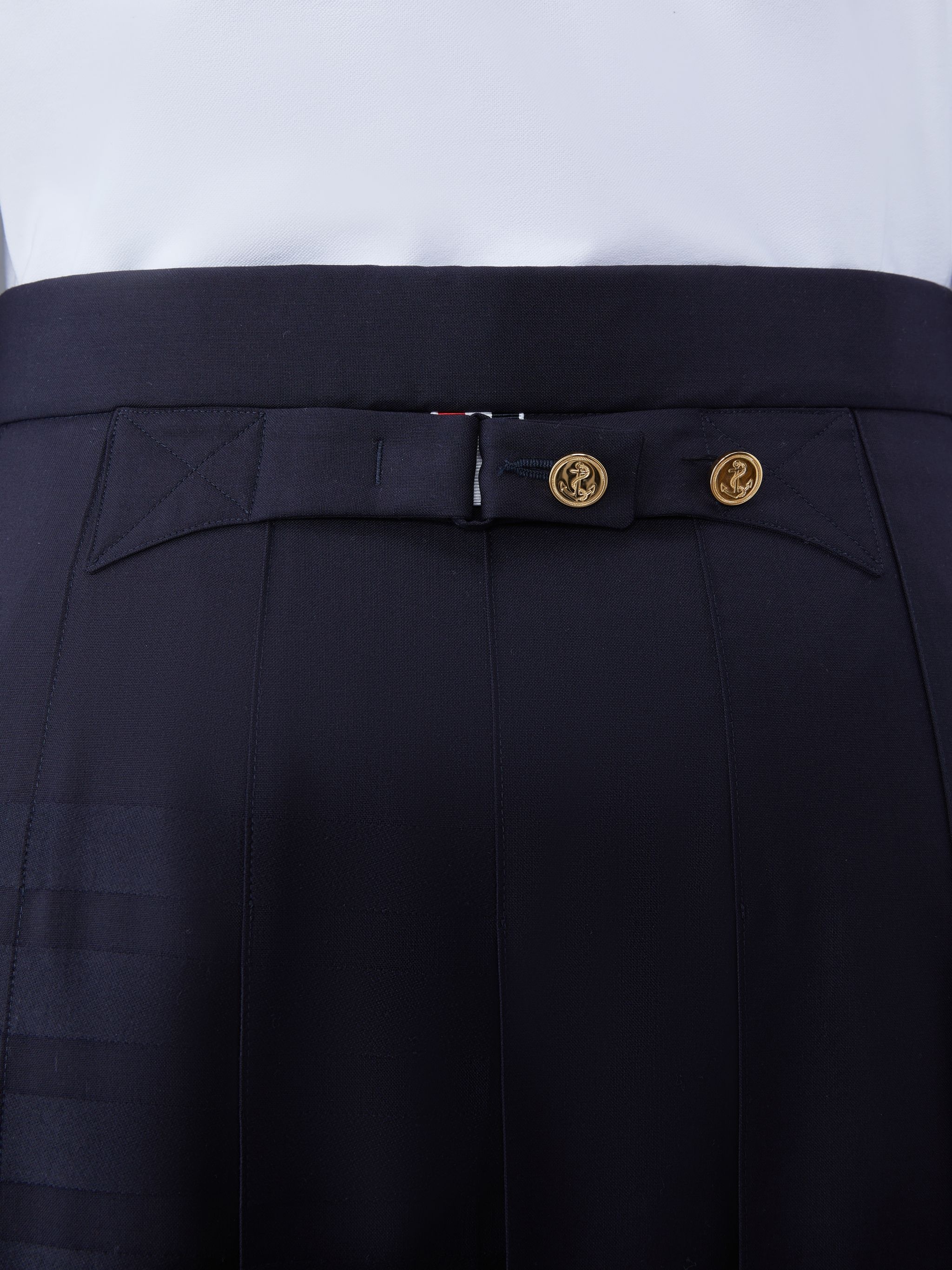 Plain Weave 4-Bar Pleated Backstrap Classic Skirt - 5
