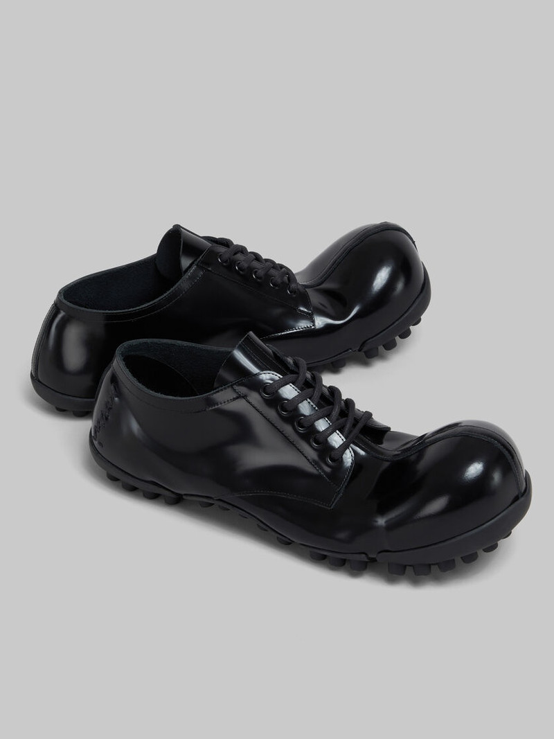 BLACK PATENT LEATHER WAVE LACE UP 5