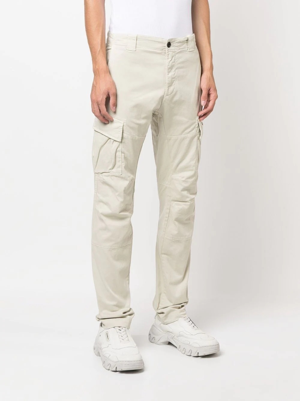 logo-patch tapered cargo trousers - 3