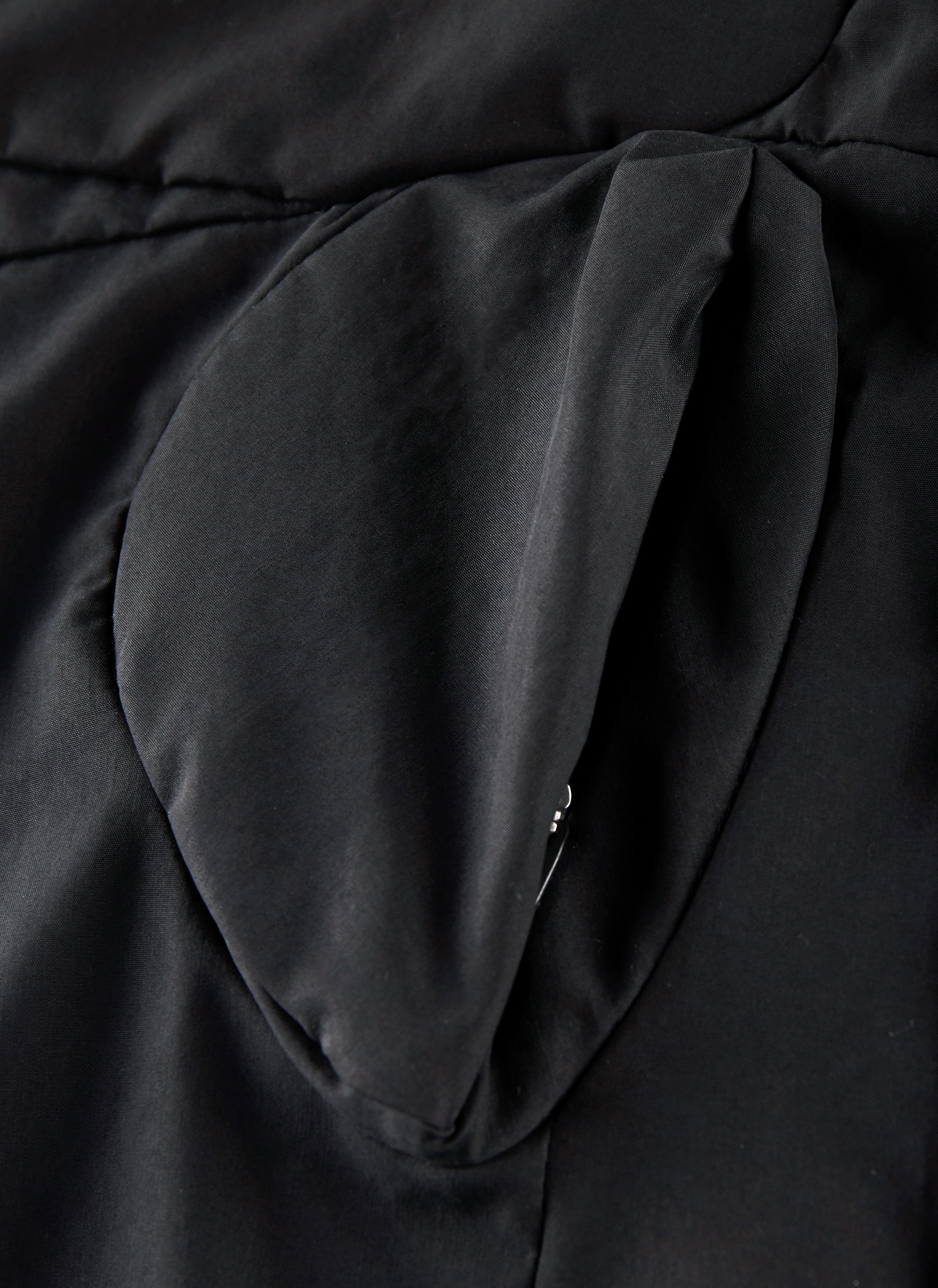 7.0 SHIRT CENTER (BLACK) - 9