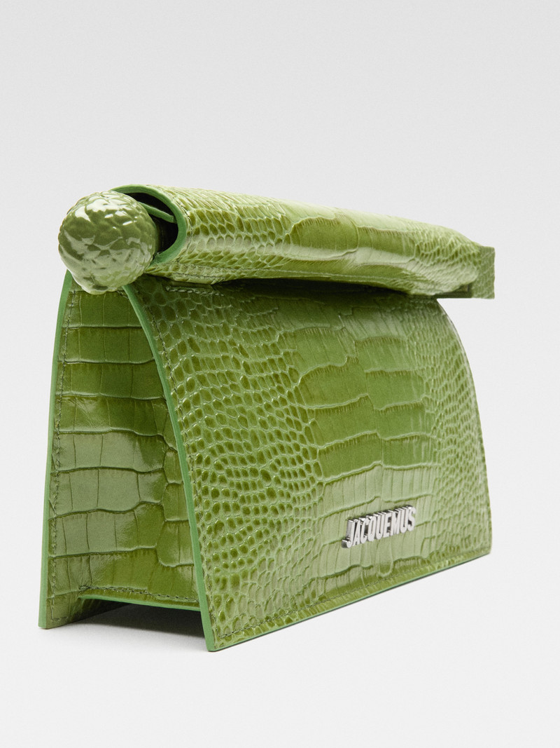 The small Rond Carré clutch 6