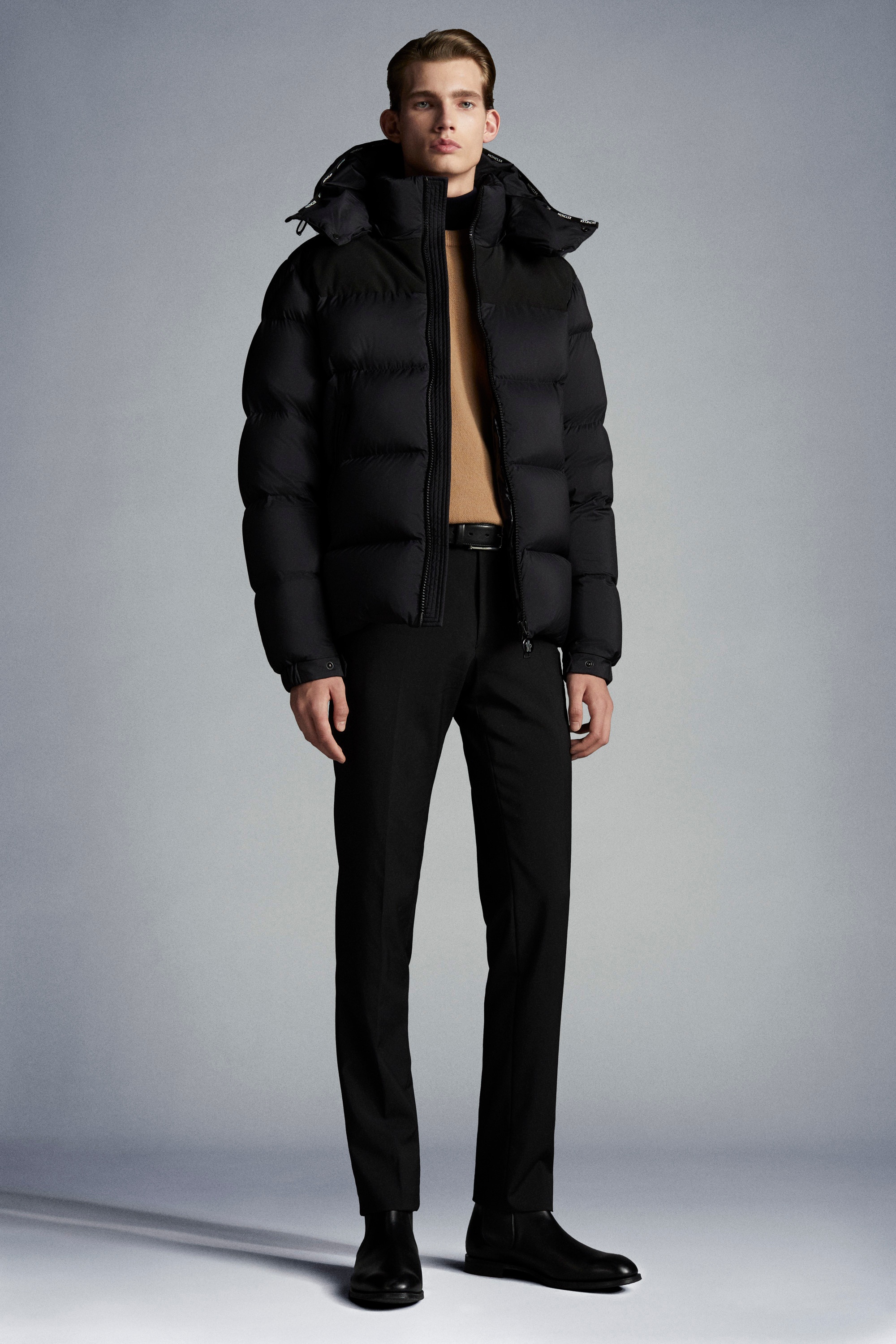 Moncler Wargnier Short Down Jacket | REVERSIBLE