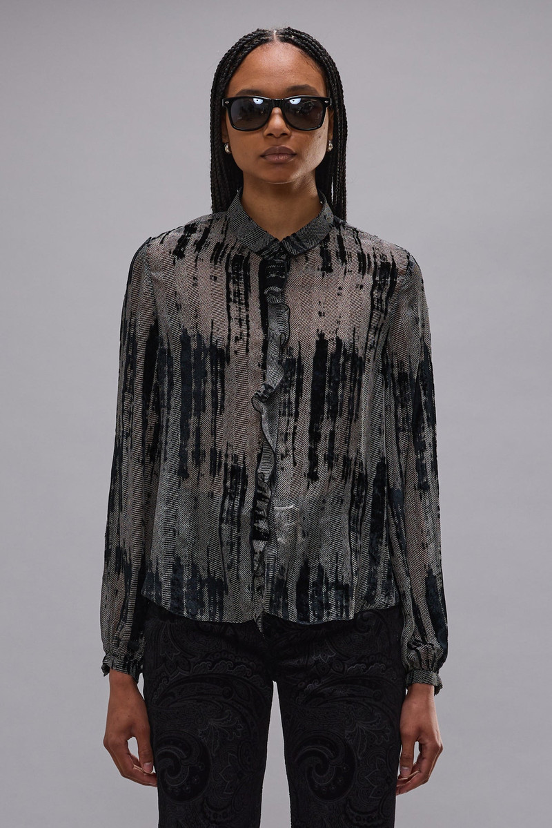 RUFFLE BLOUSE 1