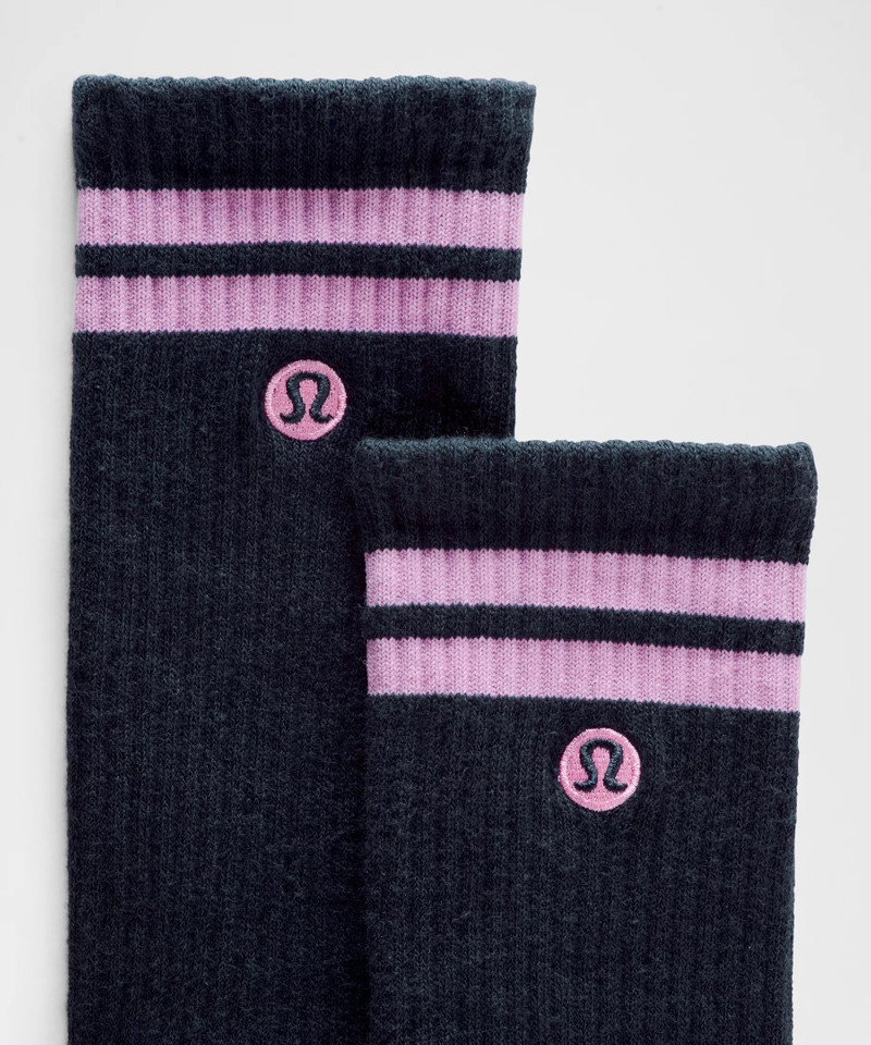 lululemon Unisex Daily Essential Crew Socks *Stripe outlook