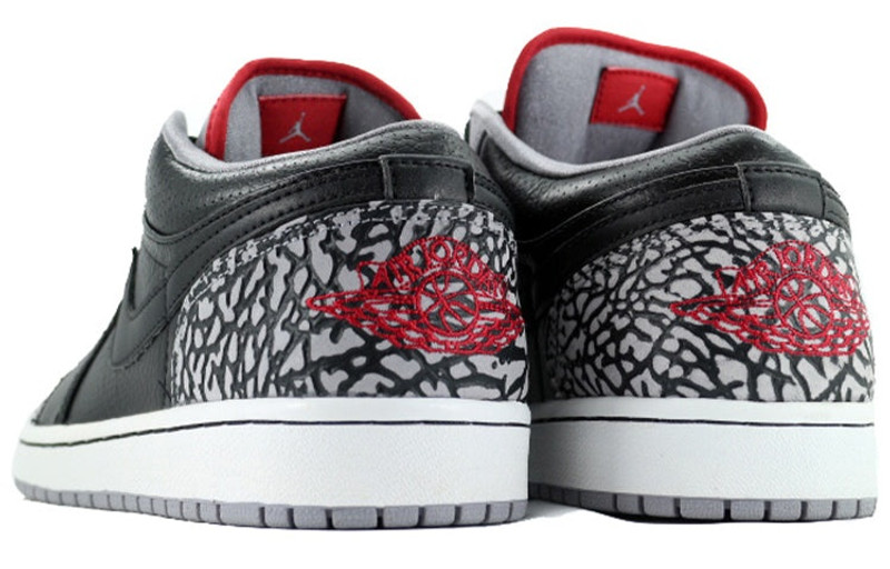 Jordan Air Jordan 1 Phat Low 'Black Cement' 350571-061 outlook