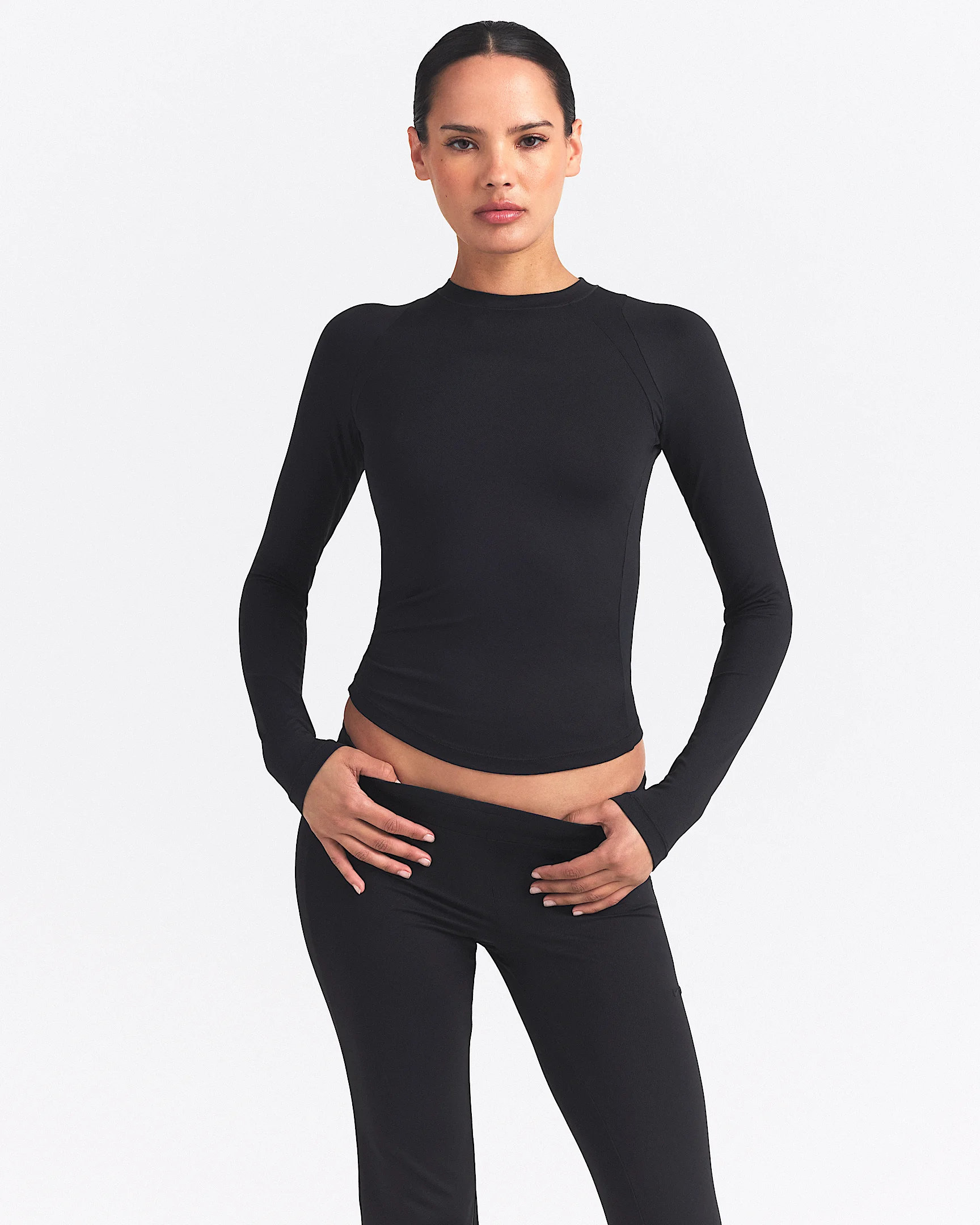NikeSKIMS Airy Women's Long-Sleeve Crew-Neck Top - 1