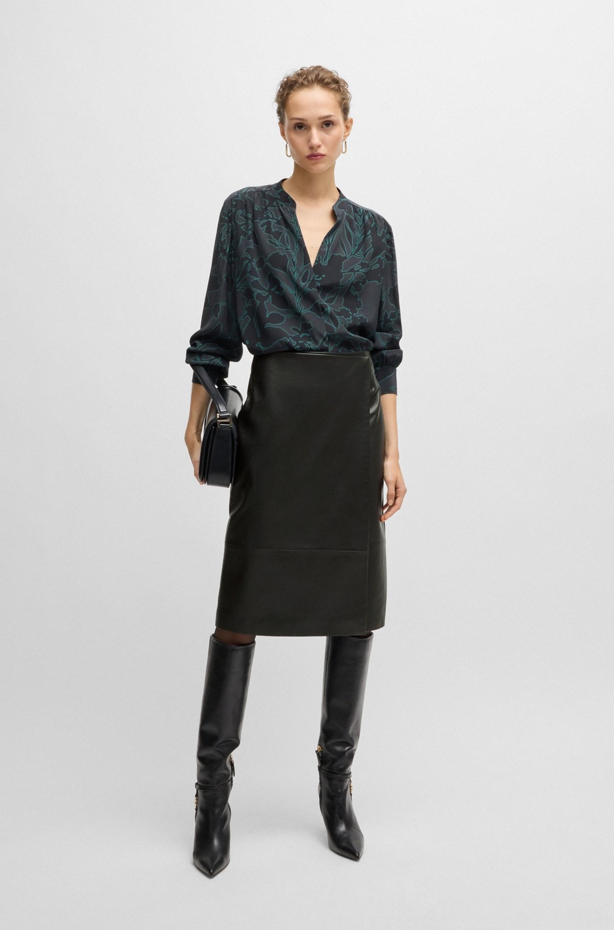WRAP-FRONT PANEL SKIRT IN LEATHER - 3