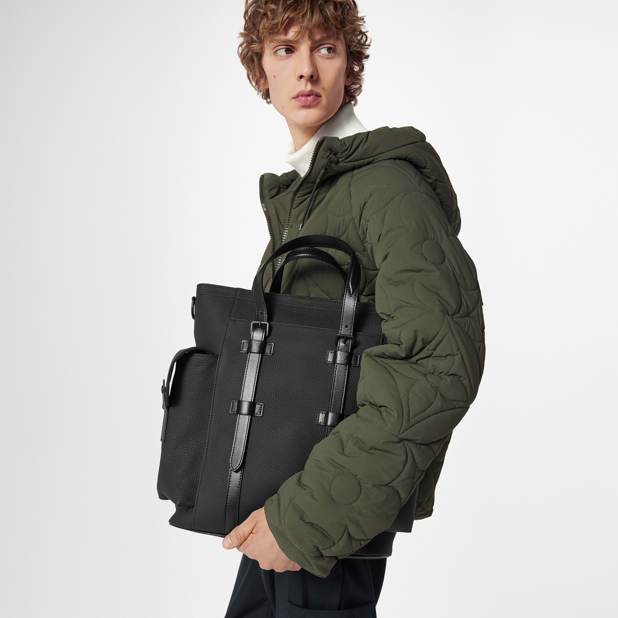 Christopher Tote - 9