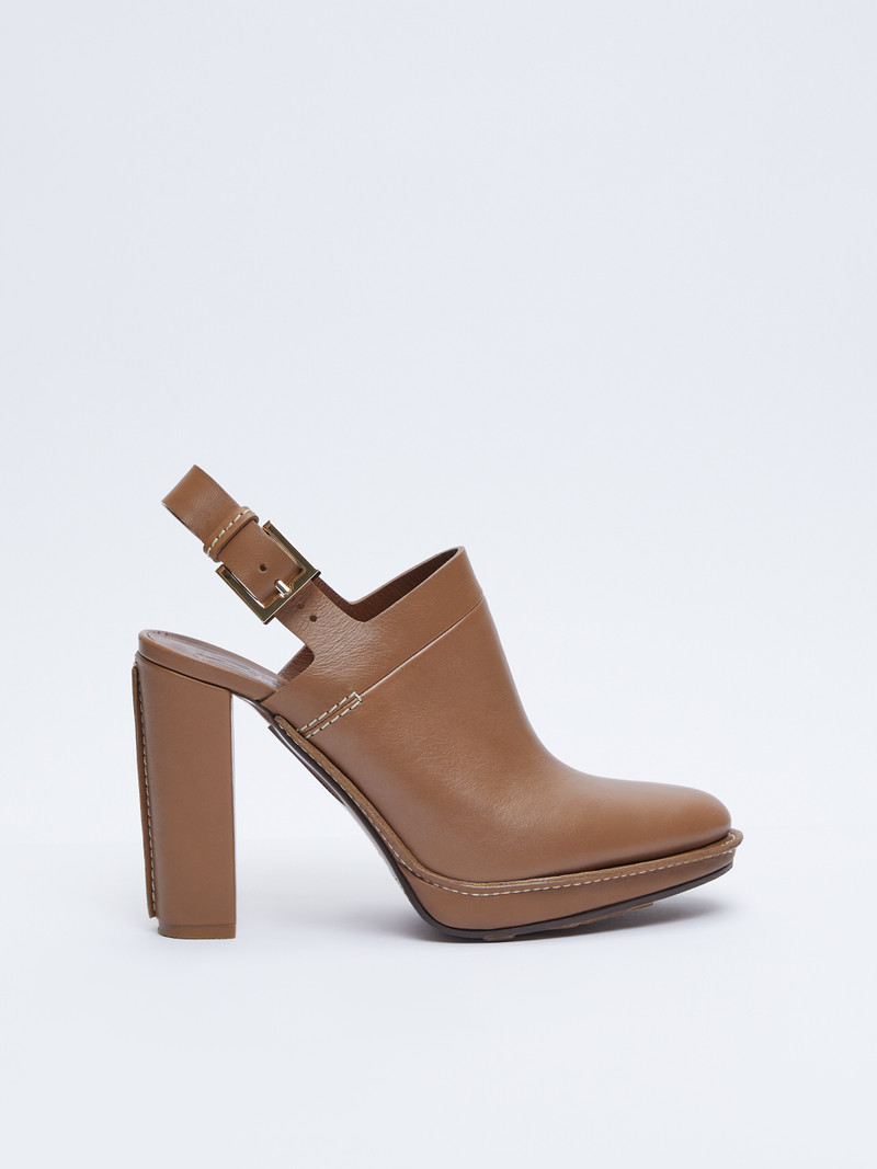CLOS Leather mules 1