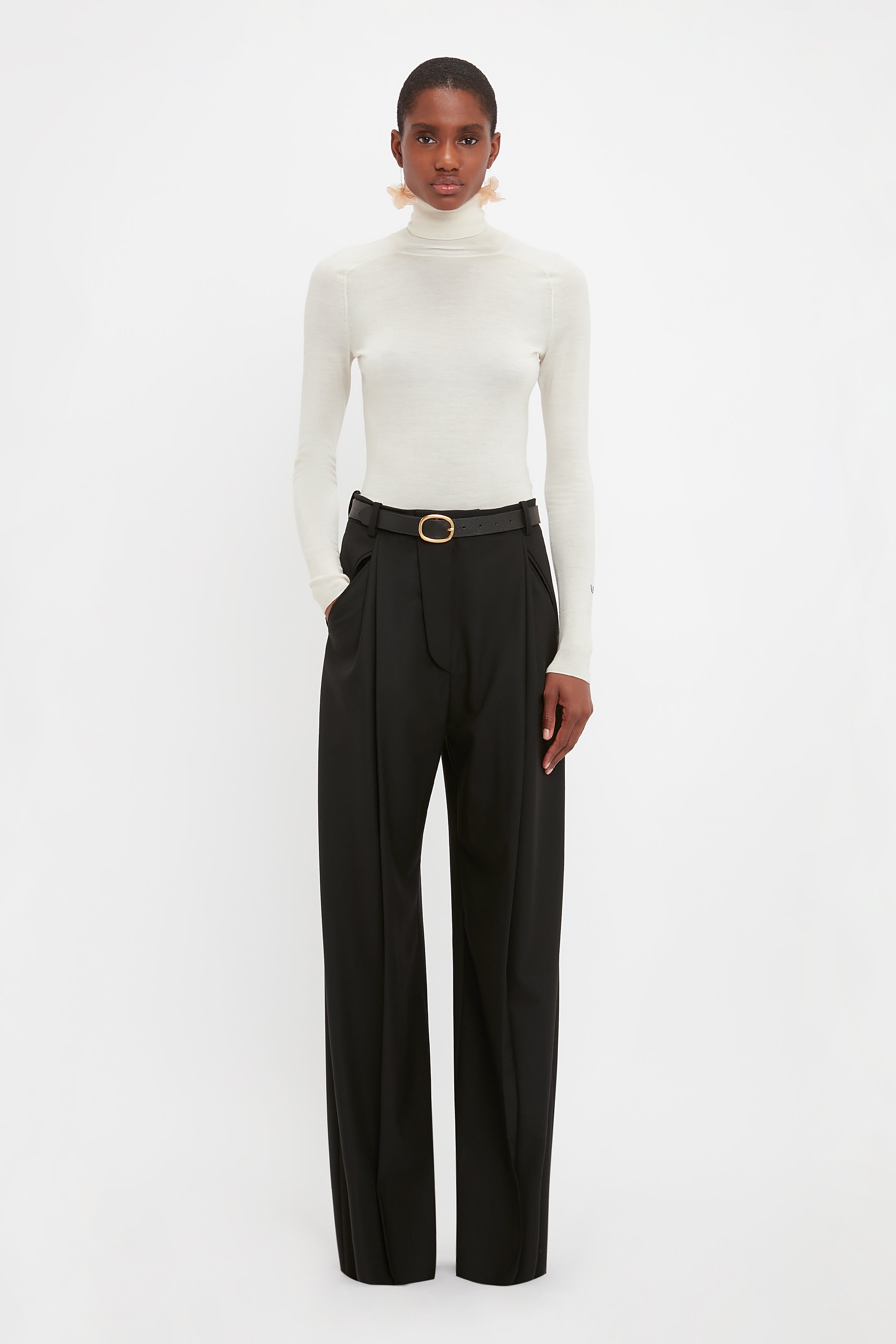 Wide Leg Trouser In Black - 2
