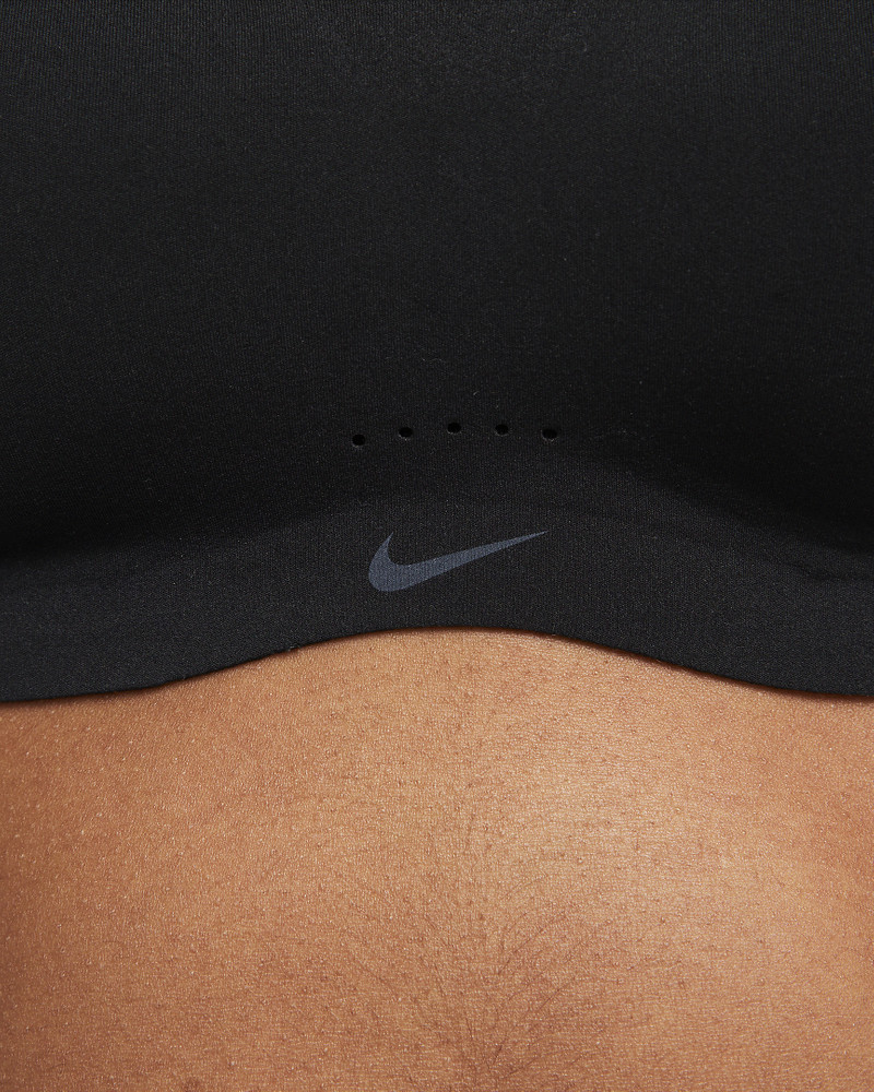 Nike Alate Minimalist Women's Light-Support Padded Sports Bra 4