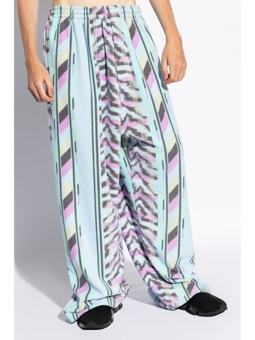 graphic-print trousers - 3