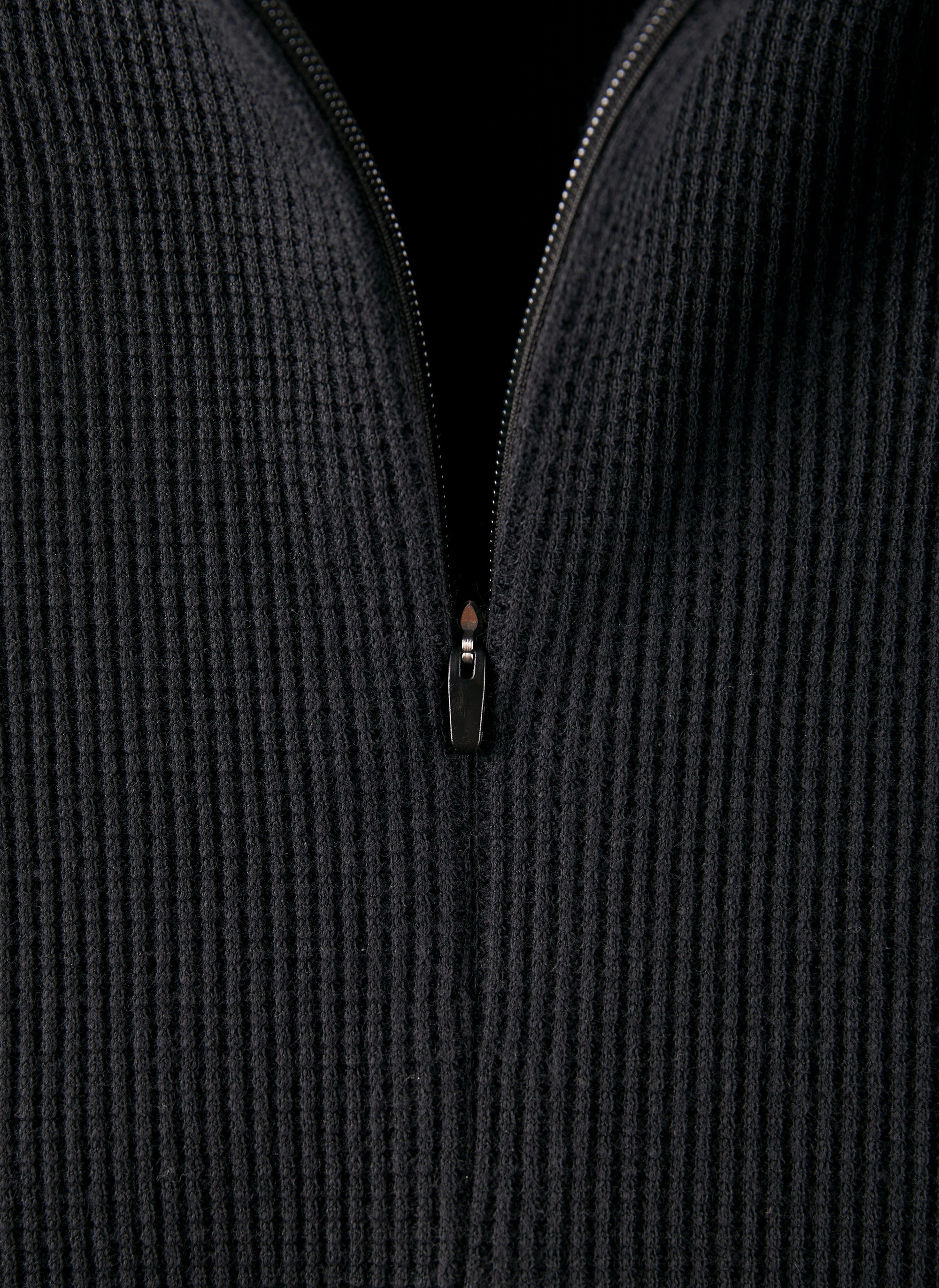 7.0 LONG SLEEVE RIGHT (BLACK) - 8