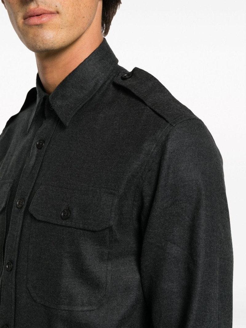 pointed-collar 단추 위로 면 혼합 셔츠 5