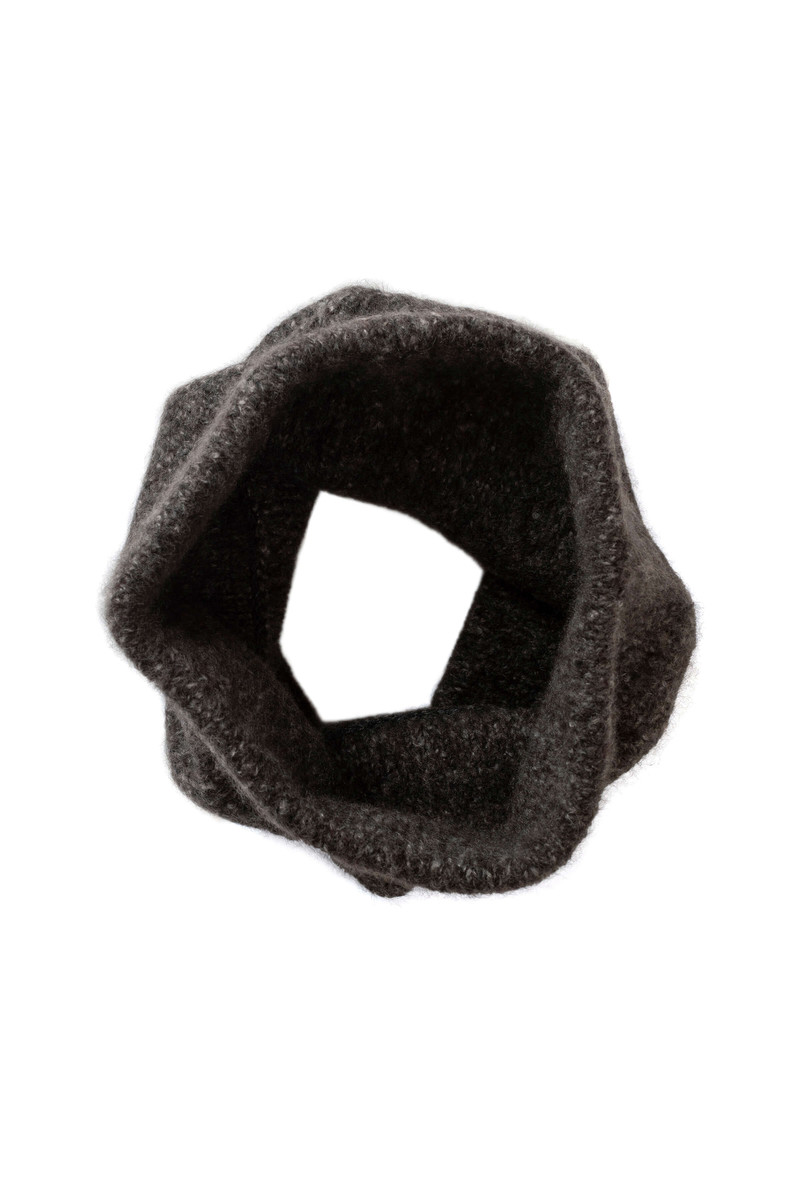 Cashmere Bouclé Grey Snood 1