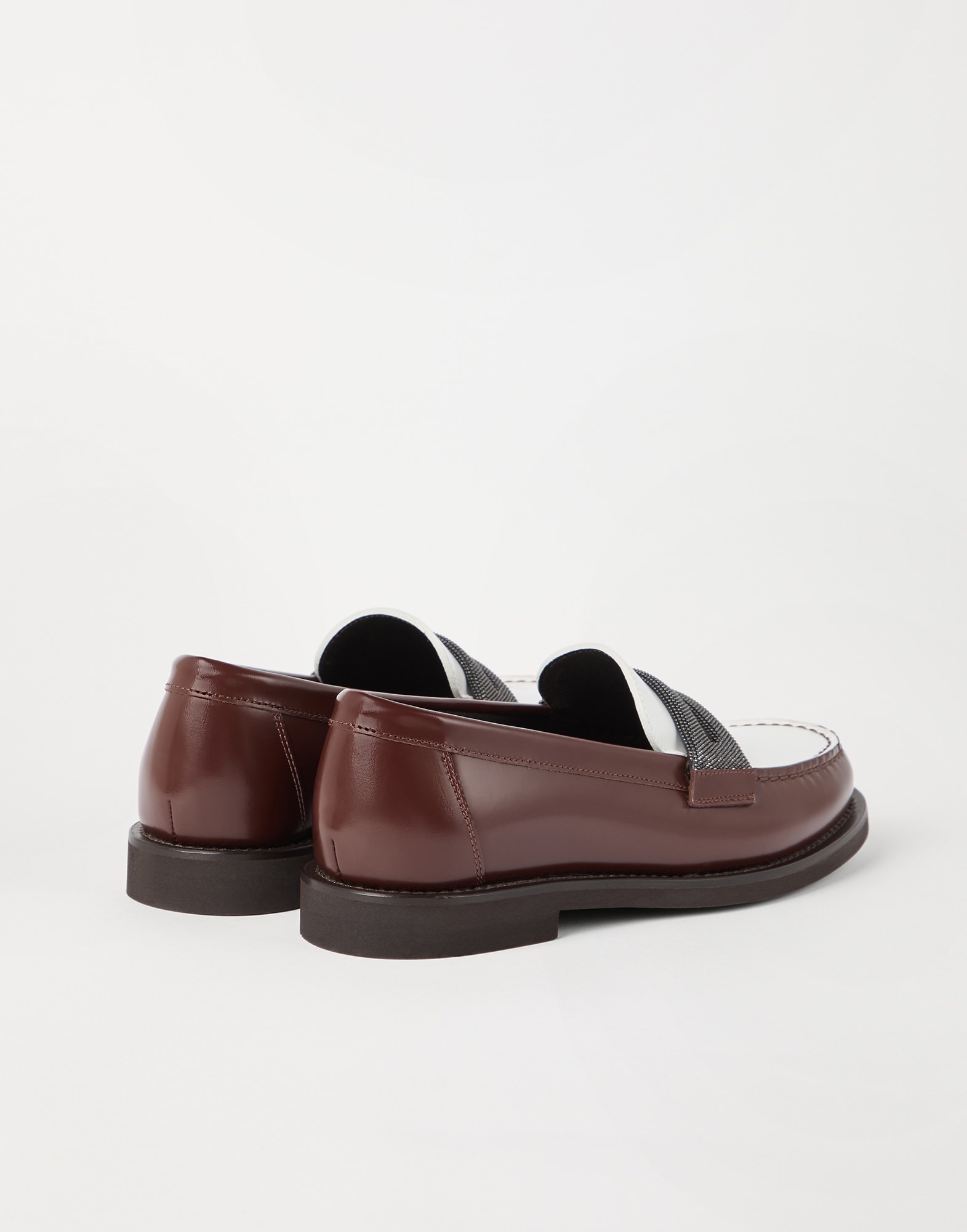Minimal calfskin penny loafers with precious clamp - 2