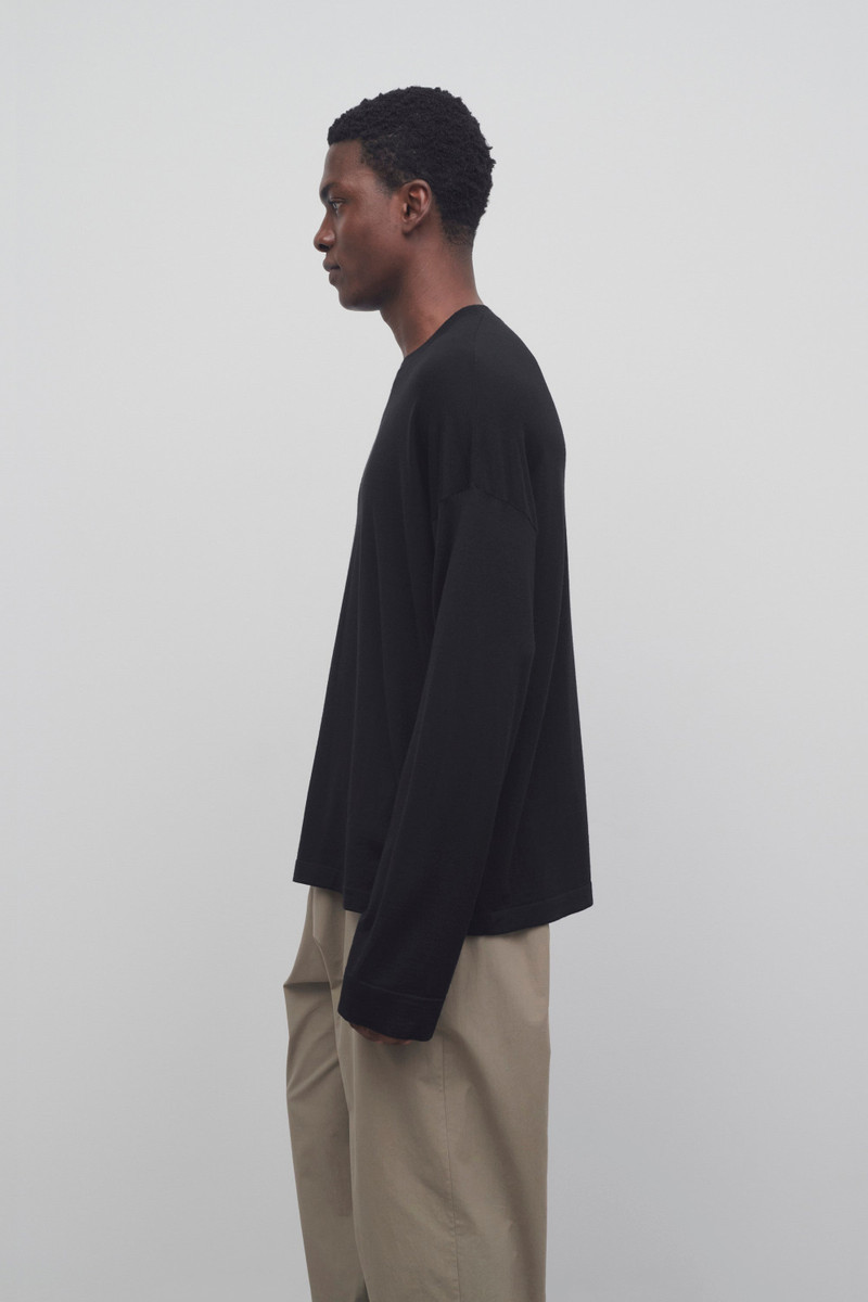 Belfast Top in Virgin Wool 4