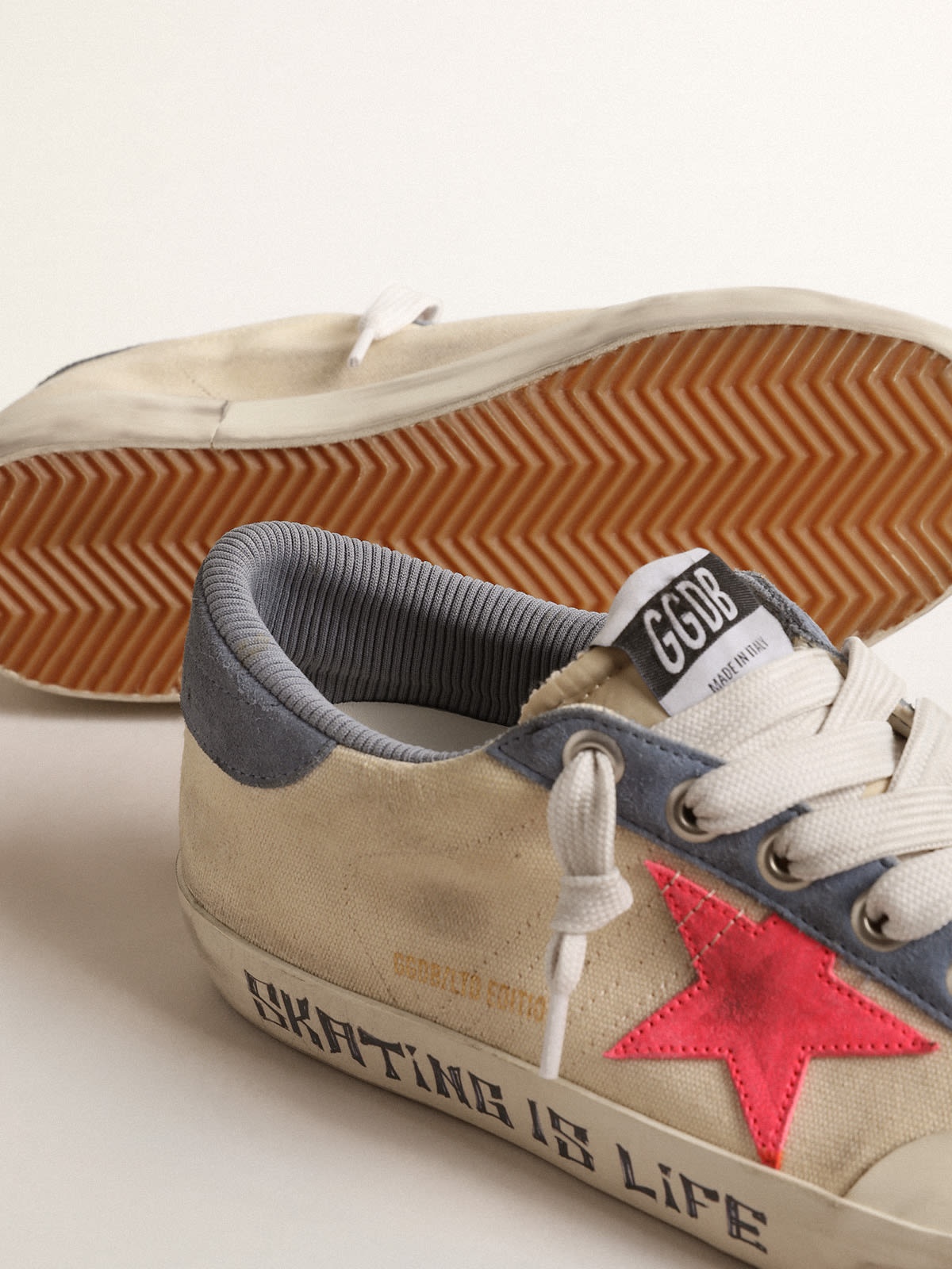 Super-Star Penstar LTD in canvas with lobster-colored suede star - 3