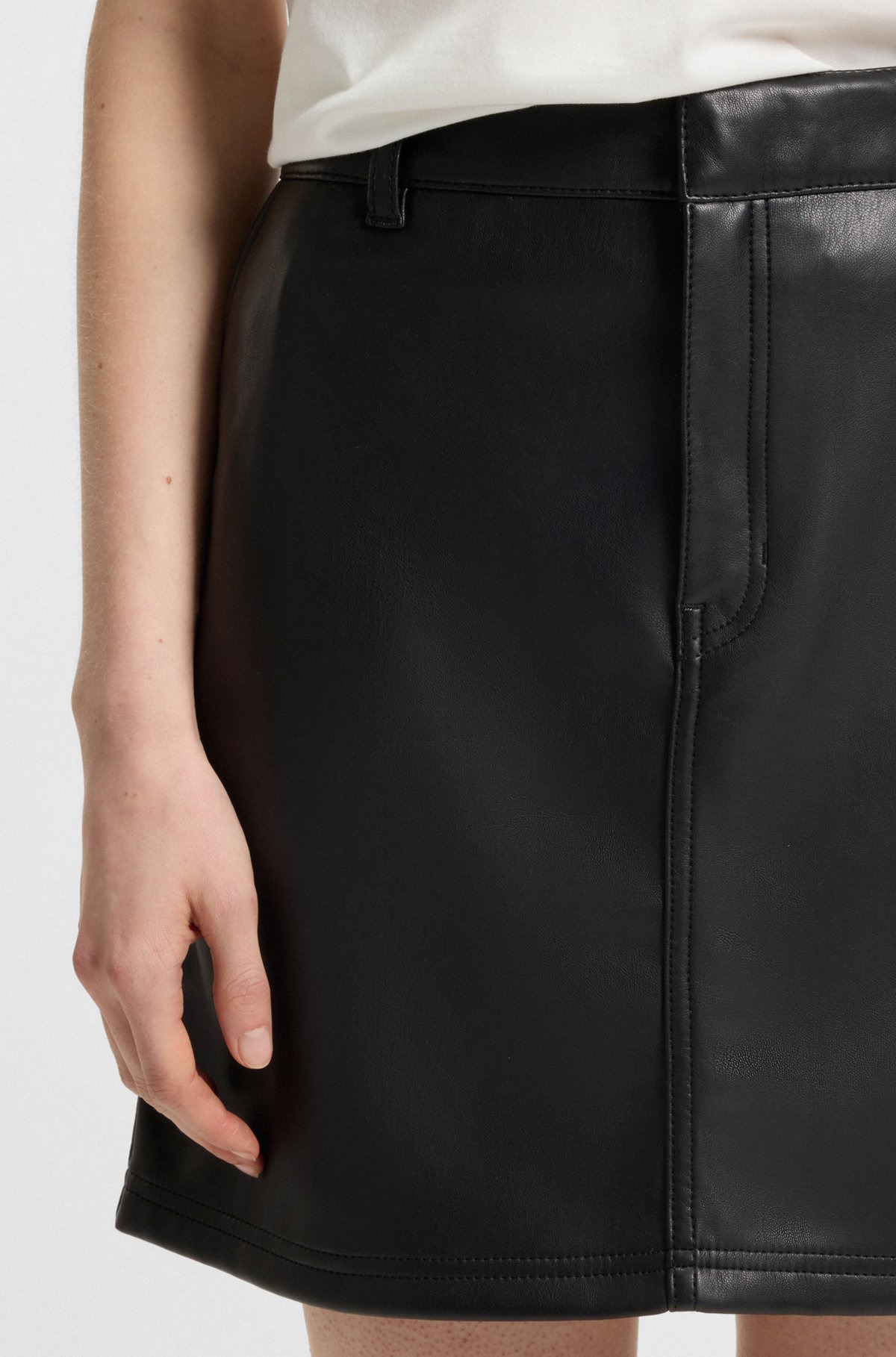 MINI SKIRT IN FAUX LEATHER - 5