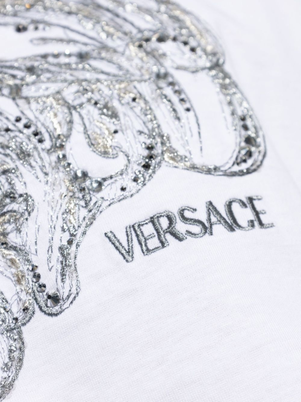 Medusa-embellished T-shirt - 5