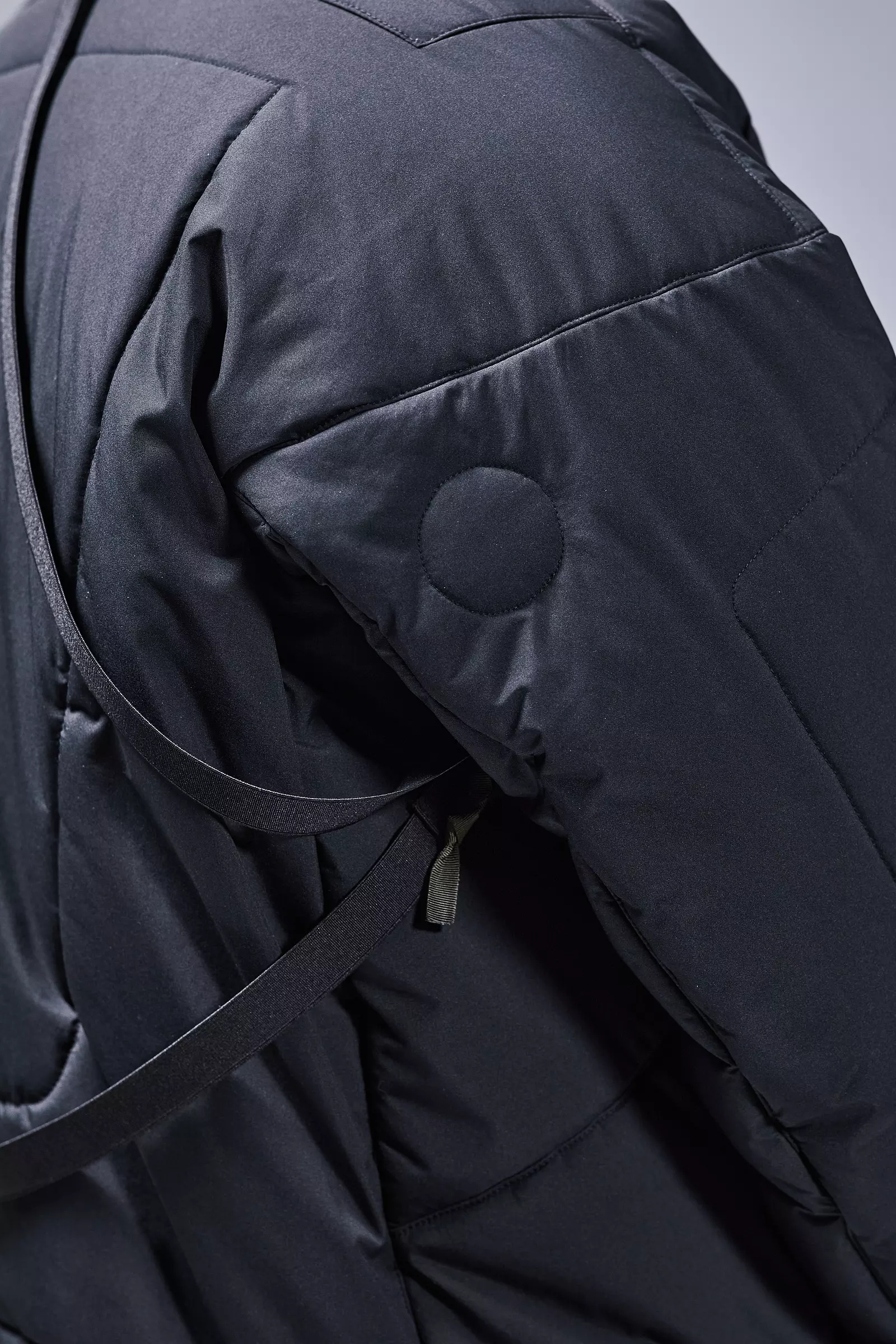J91A-WS Windstopper® PrimaLoft® Modular Jacket Black/Black - 25