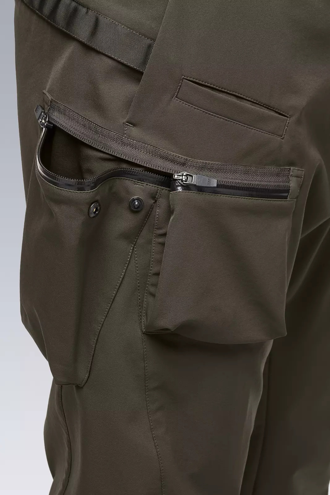 P41-DS schoeller® Dryskin™ Articulated Cargo Trouser RAF Green - 17