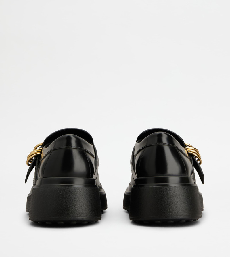 Tod's LOAFERS IN LEATHER - BLACK outlook